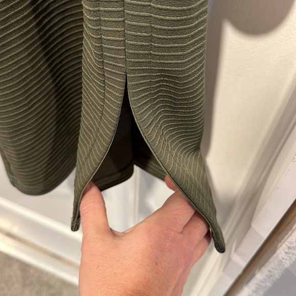 NWT- DG2, Downtime, Ottoman Pull-On Ponte Lounge Pant - Picture 3 of 7